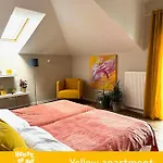 House Of Art Apartment Lomianki