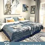 House Of Art Apartment