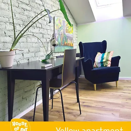 House Of Art Apartment *